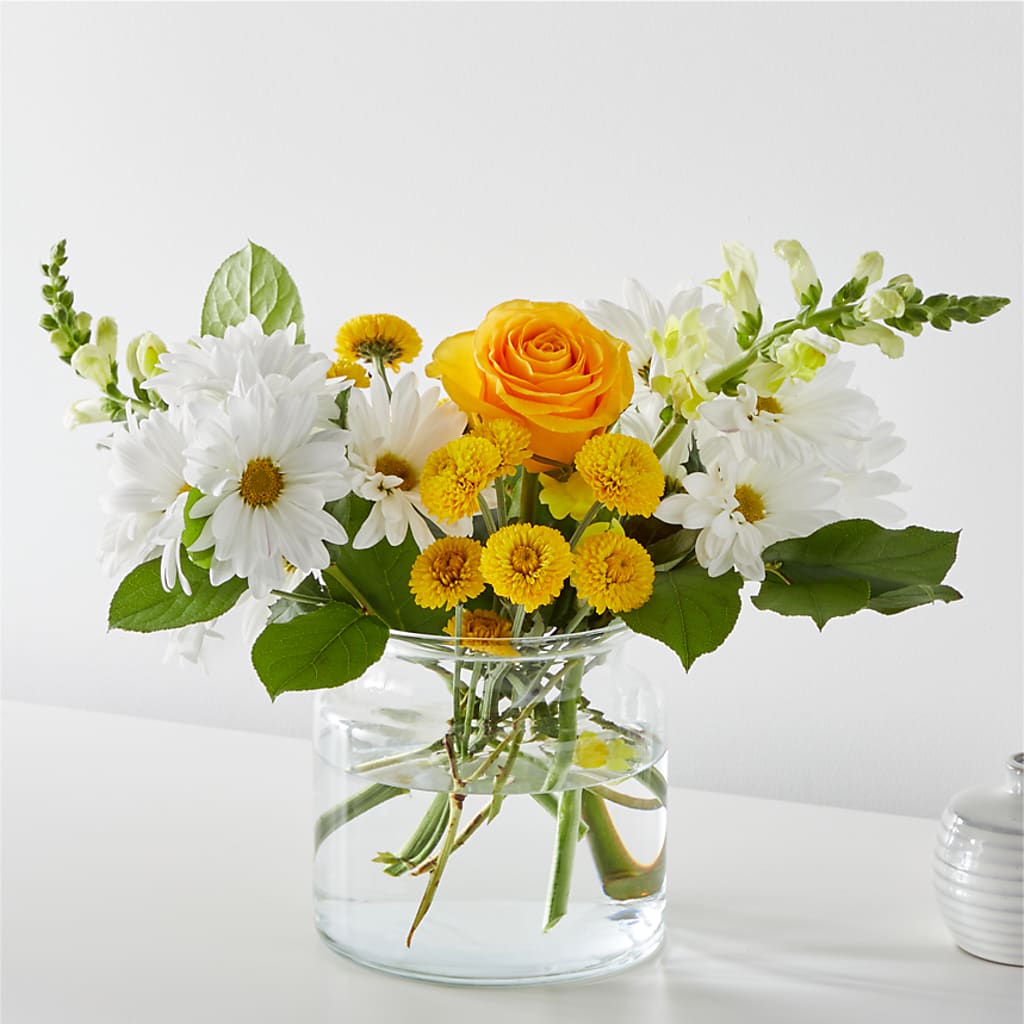 Sun Salutation Bouquet – Loop Flower Studio, Chicago IL
