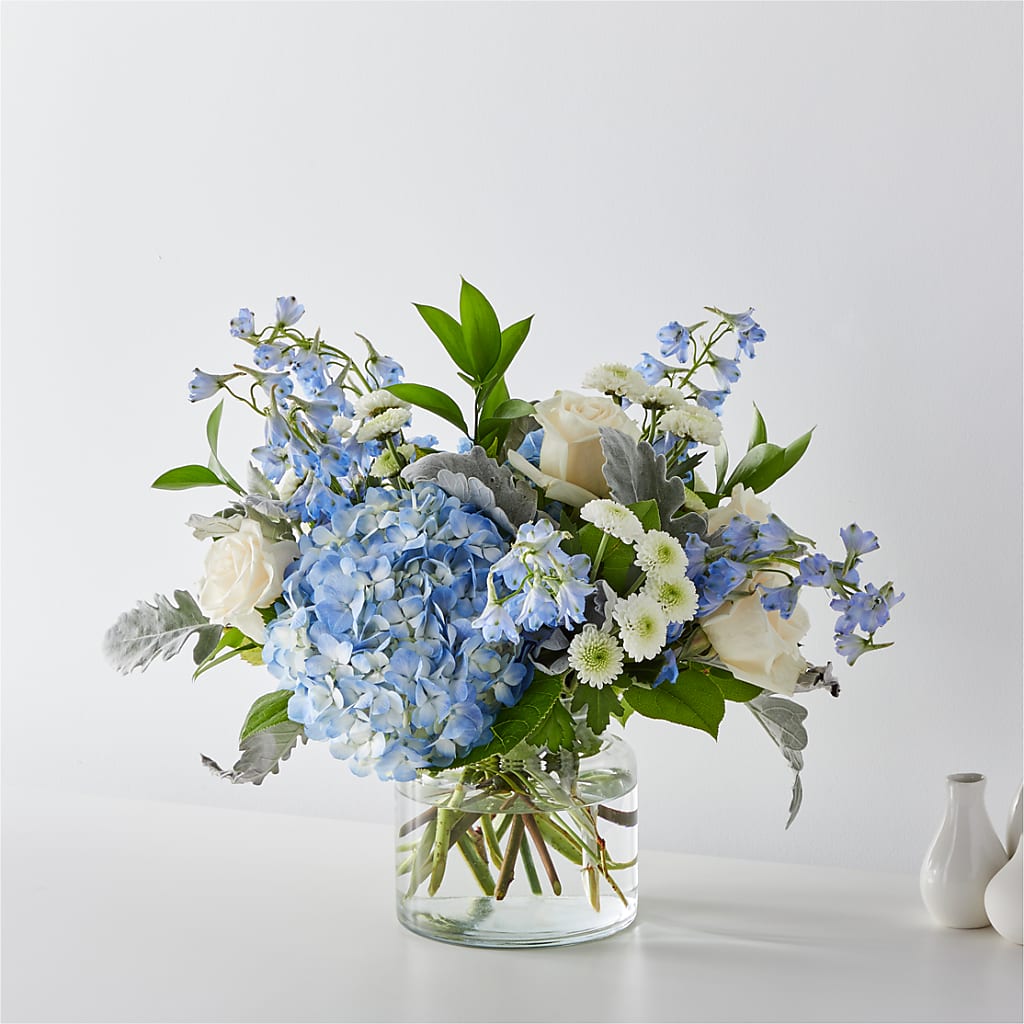 Coastal Blossom Bouquet – Loop Flower Studio, Chicago IL