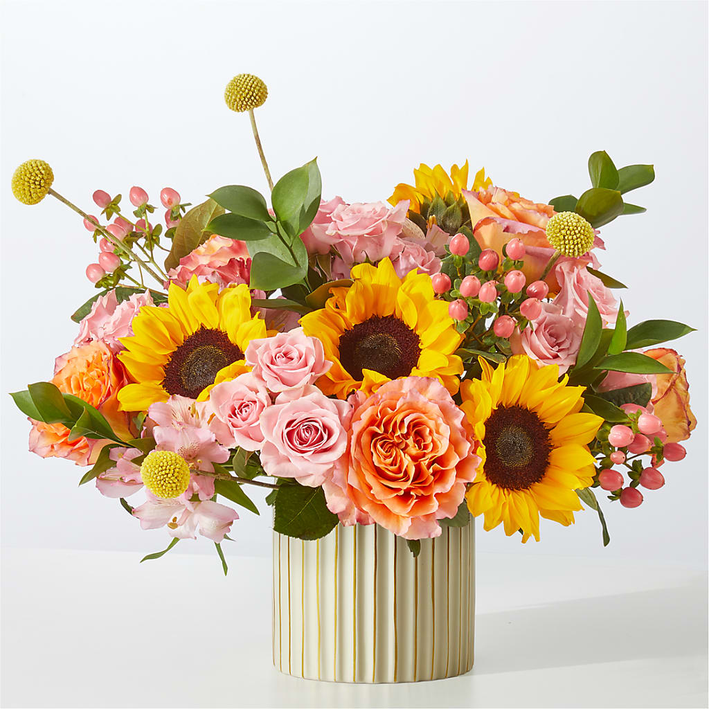 Sun's Out Bouquet – Loop Flower Studio, Chicago IL