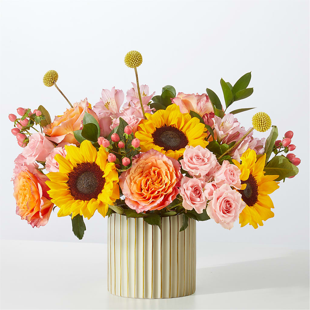 Sun's Out Bouquet – Loop Flower Studio, Chicago IL