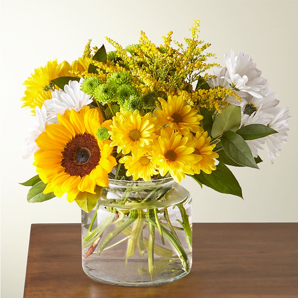 Hello Sunshine Bouquet – Loop Flower Studio, Chicago IL