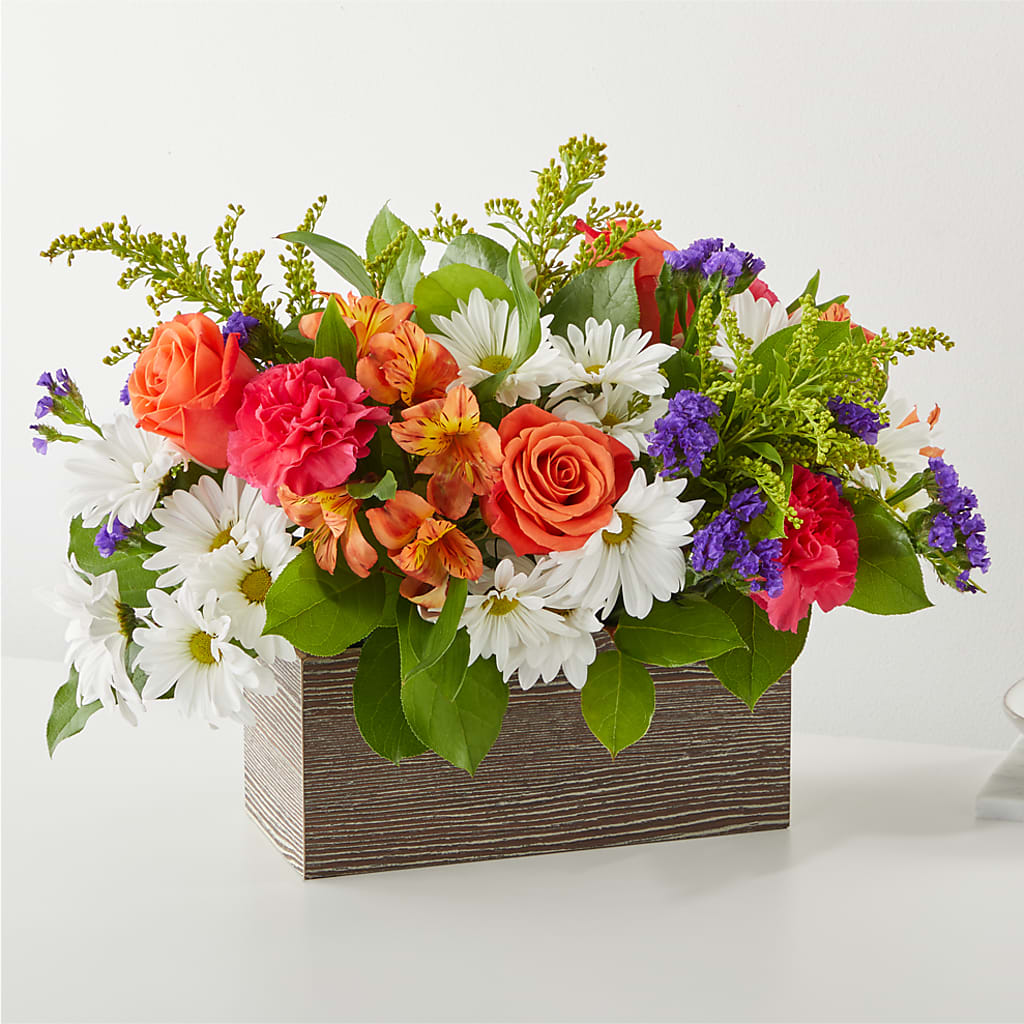 Oopsie Daisy Box Bouquet – Loop Flower Studio, Chicago IL
