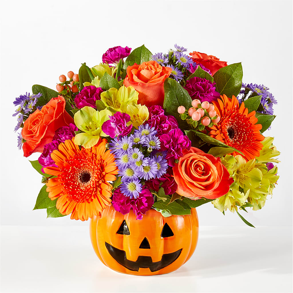 Tricks & Treats Pumpkin – Loop Flower Studio, Chicago IL
