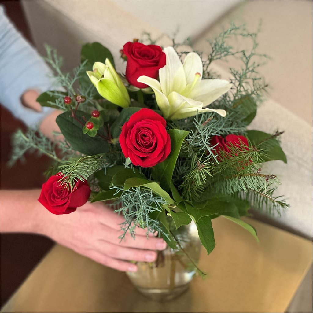 Glittering Lights Bouquet – Loop Flower Studio, Chicago IL