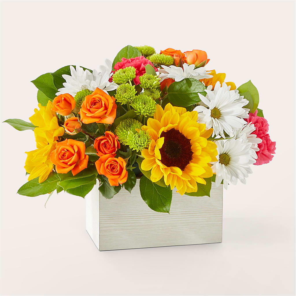 Sun-drenched Blooms Box Bouquet – Loop Flower Studio, Chicago IL
