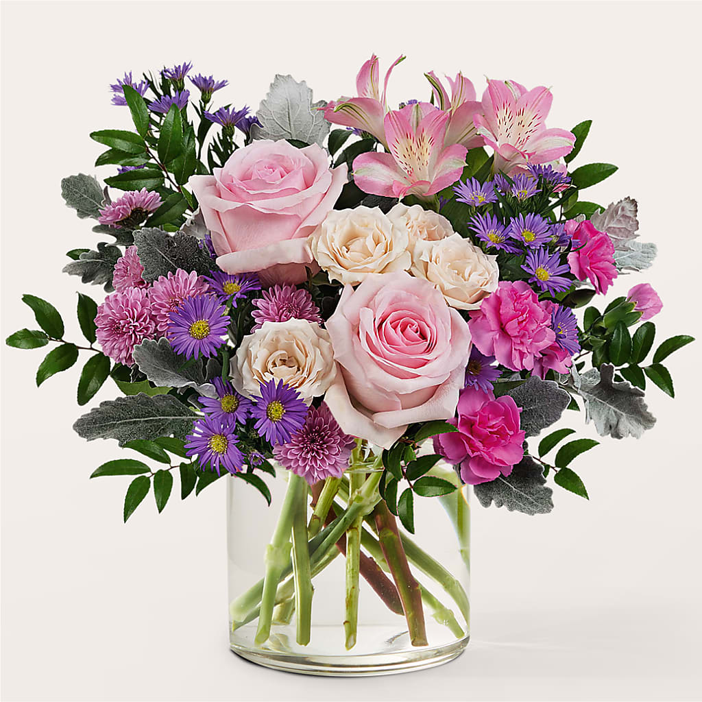 Light as a Feather Bouquet – Loop Flower Studio, Chicago IL