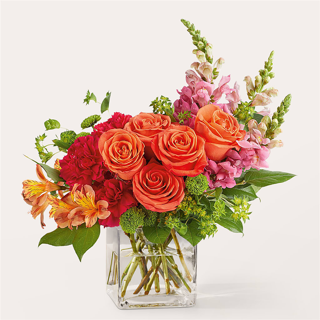 Cosmopolitan Bouquet – Loop Flower Studio, Chicago IL