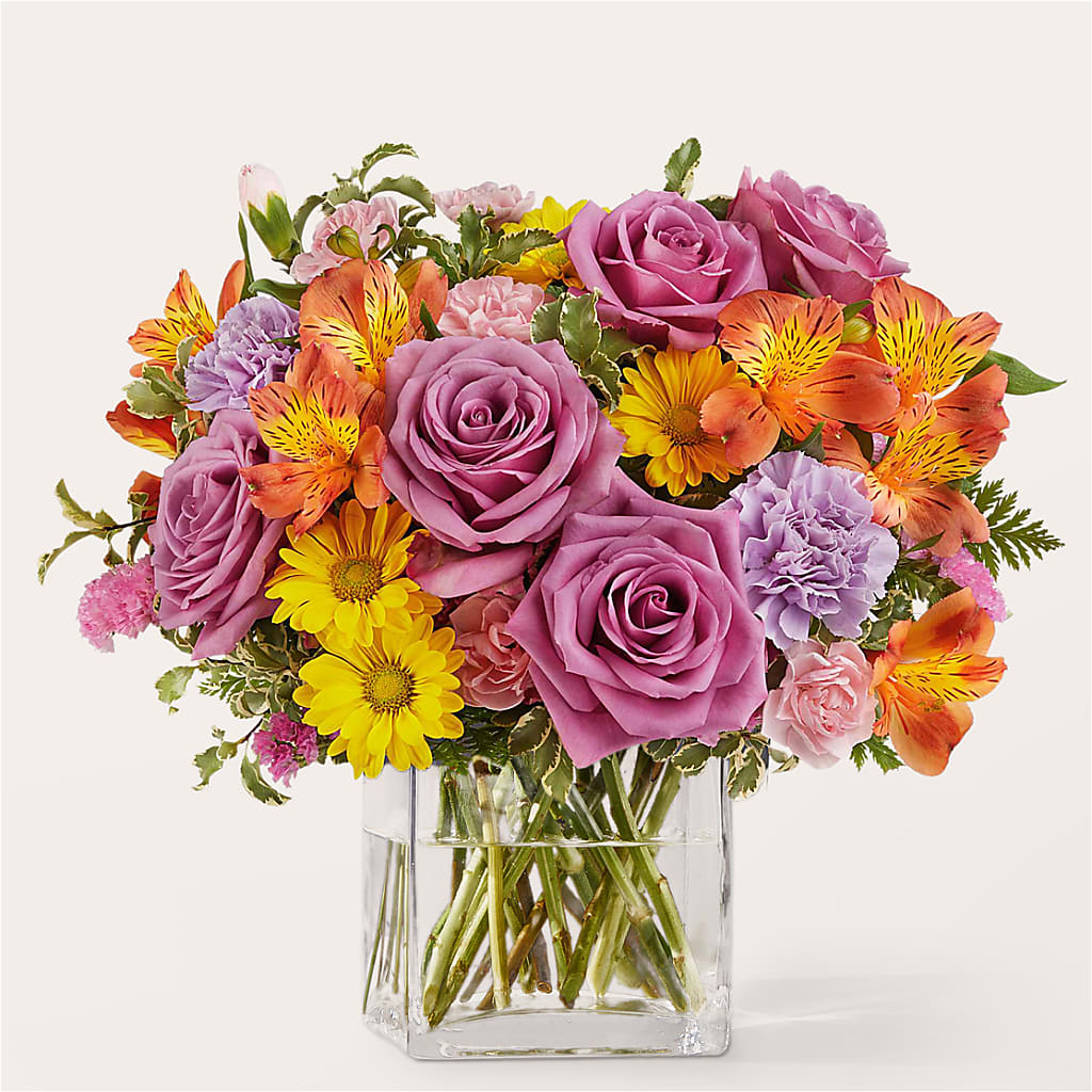 Shades of Happiness Bouquet – Loop Flower Studio, Chicago IL