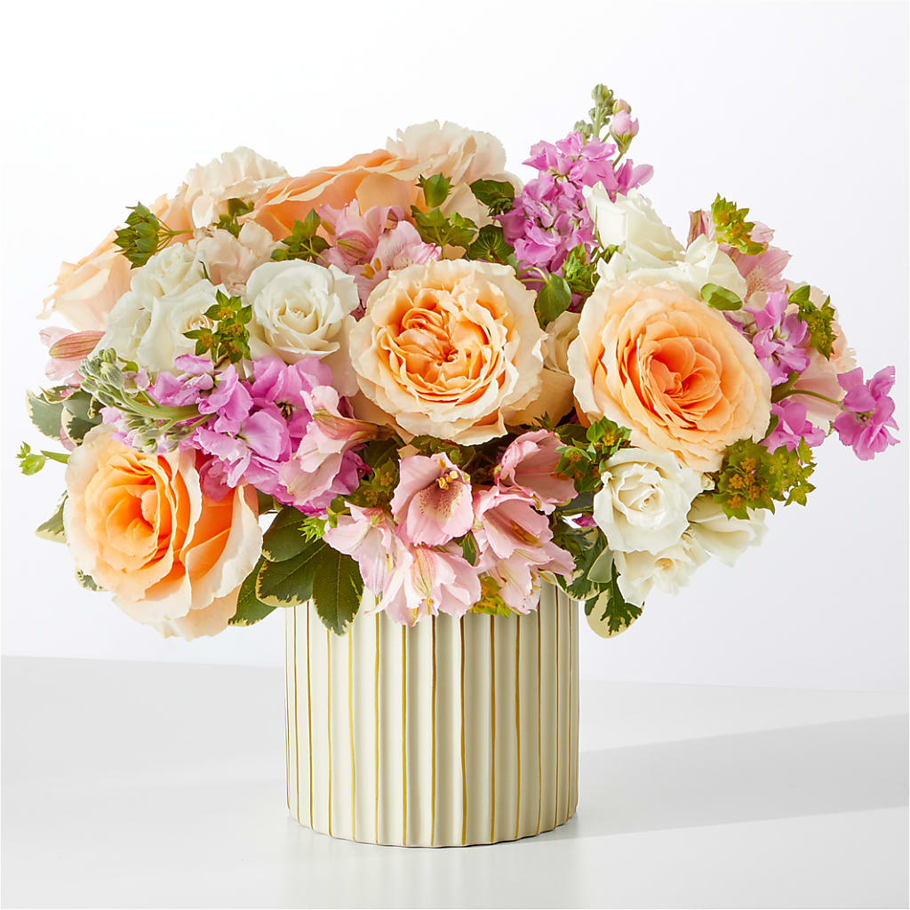 Paradise Bouquet with Ivory Vase – Loop Flower Studio, Chicago IL