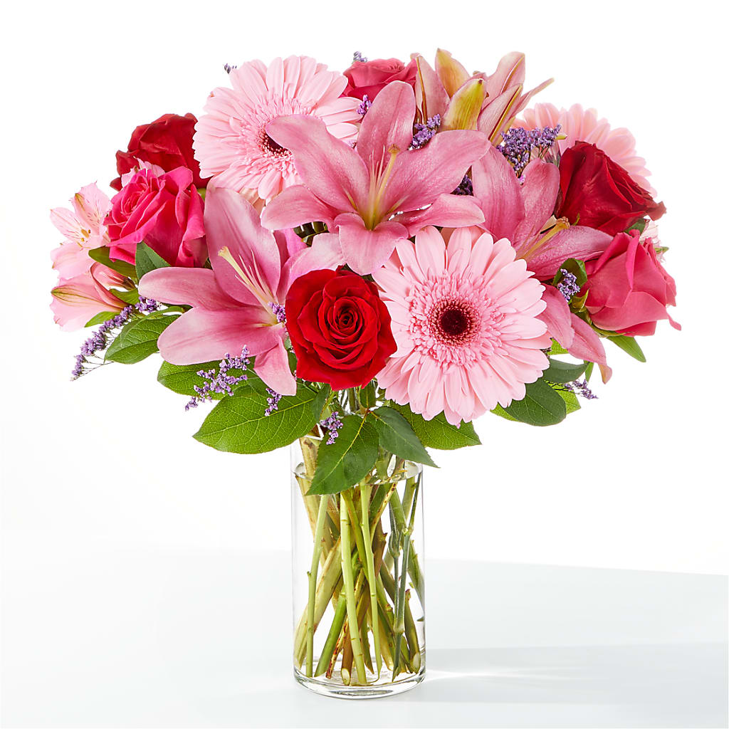 Lots of Love Bouquet – Loop Flower Studio, Chicago IL