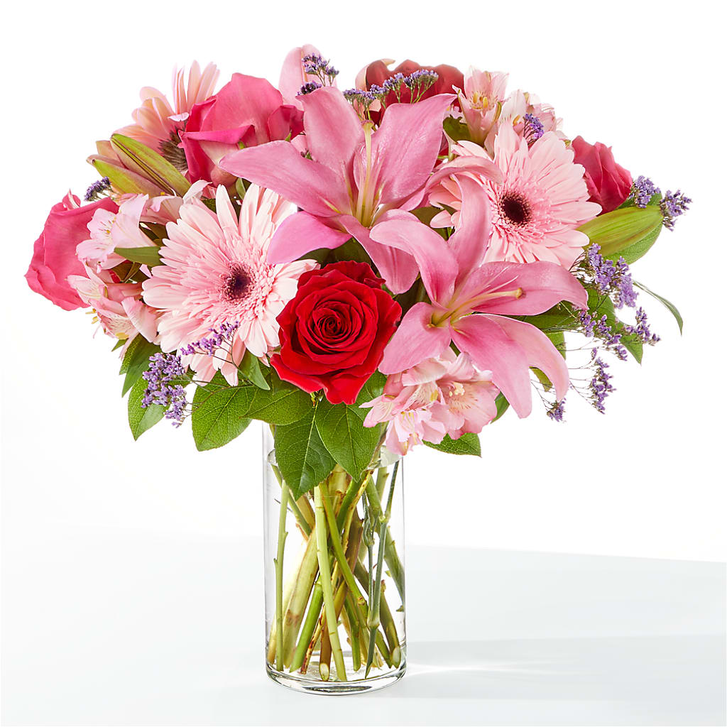 Lots of Love Bouquet – Loop Flower Studio, Chicago IL