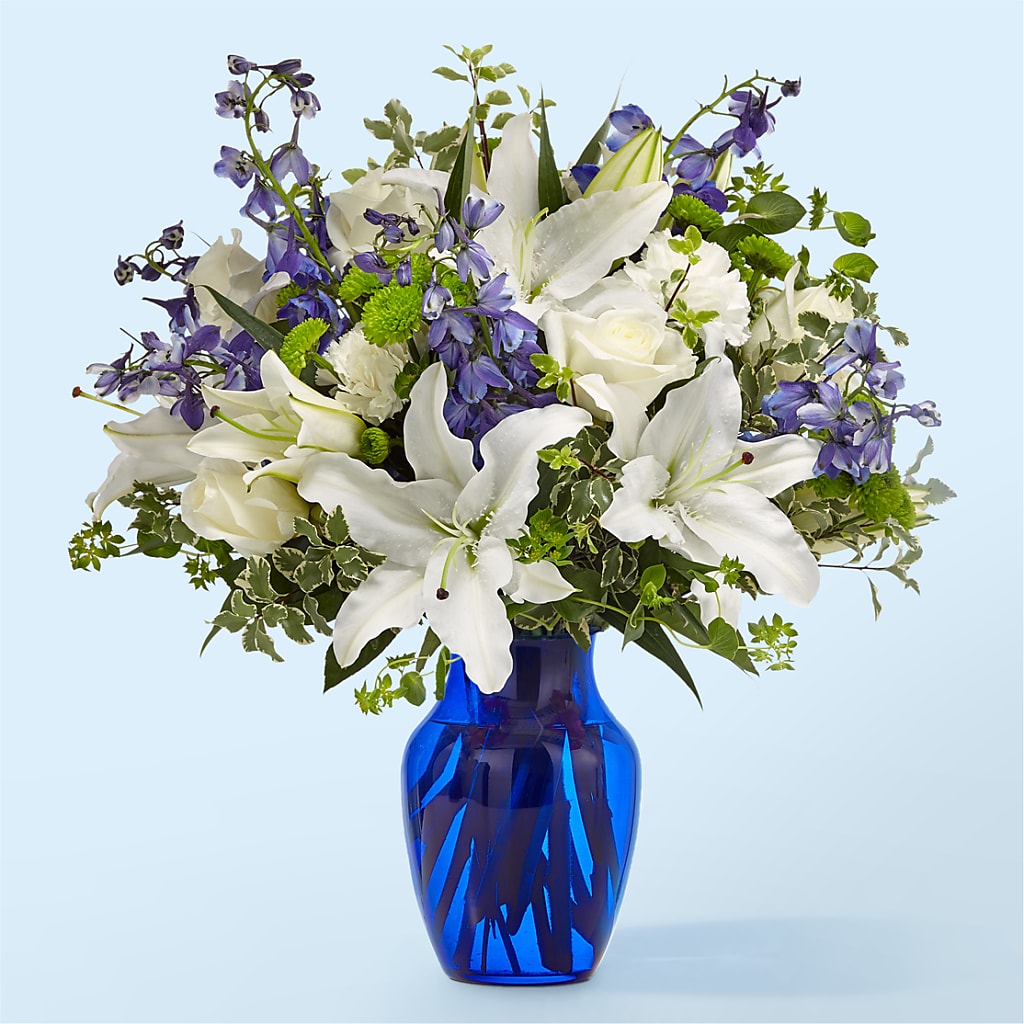 Santorini Bouquet – Loop Flower Studio, Chicago IL
