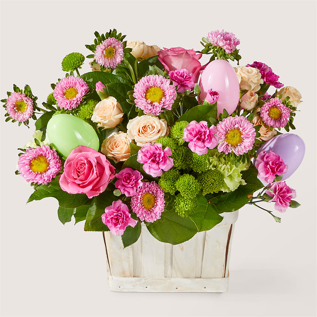 Get Eggcited Basket – Loop Flower Studio, Chicago IL