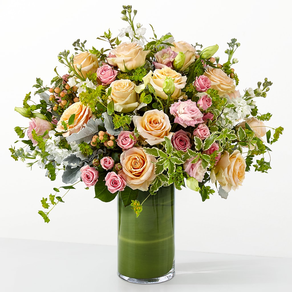 The Glamour Shot – Loop Flower Studio, Chicago IL