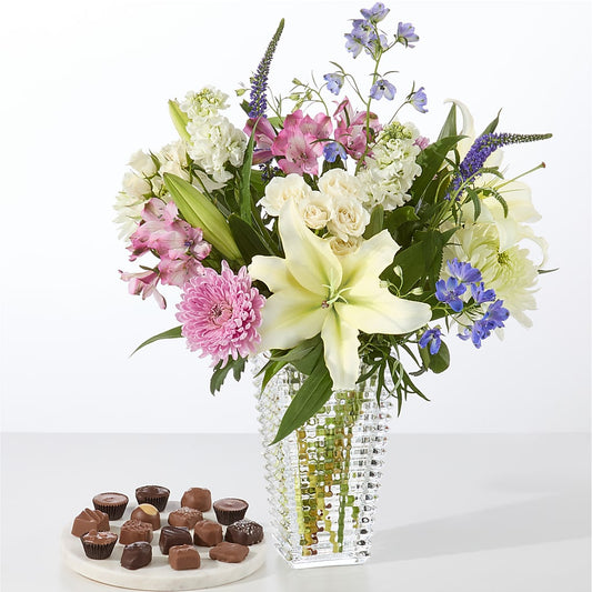 Winter Celebration Bouquet –  Loop Flower Studio, Chicago IL