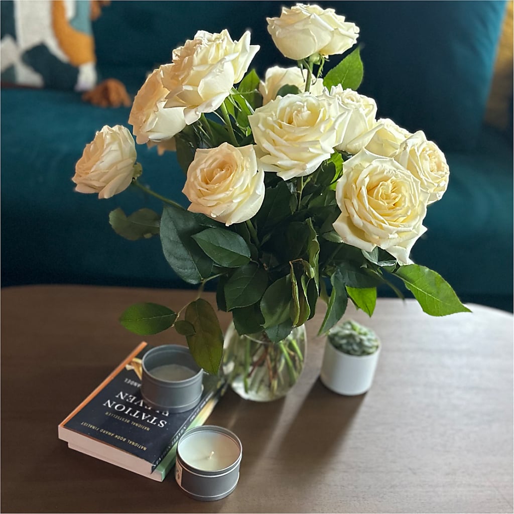 Long Stem Yellow Rose Bouquet –  Loop Flower Studio, Chicago IL