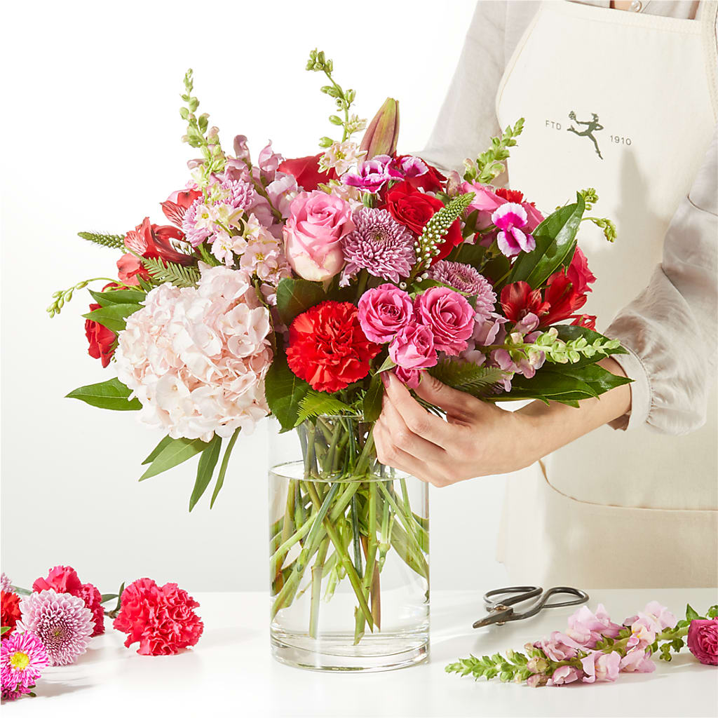 Swooning Over You - A Luxury Florist Original –  Loop Flower Studio, Chicago IL