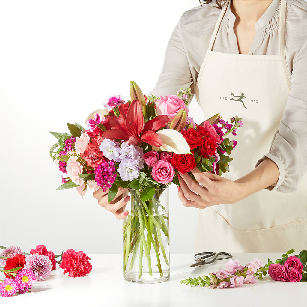 Swooning Over You - A Luxury Florist Original –  Loop Flower Studio, Chicago IL