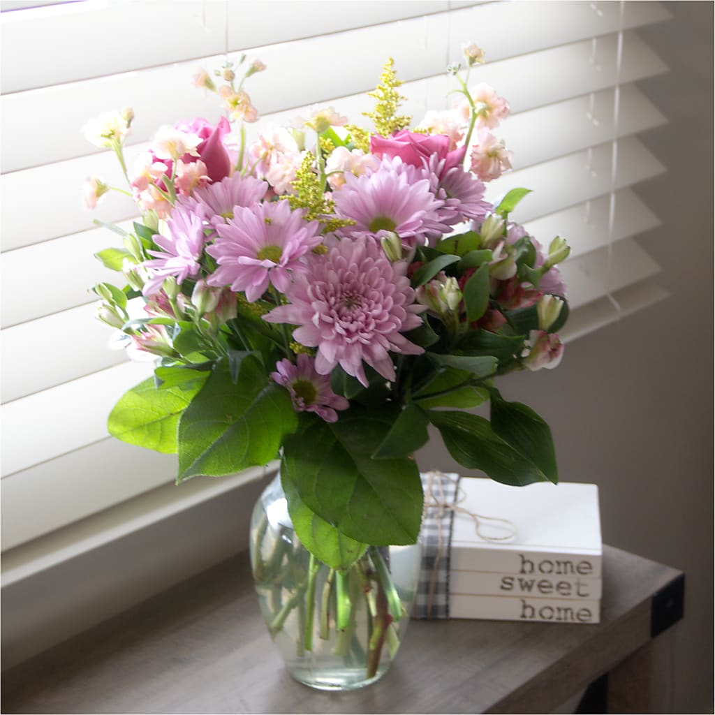 Pastel Tradition - A Florist Original –  Loop Flower Studio, Chicago IL