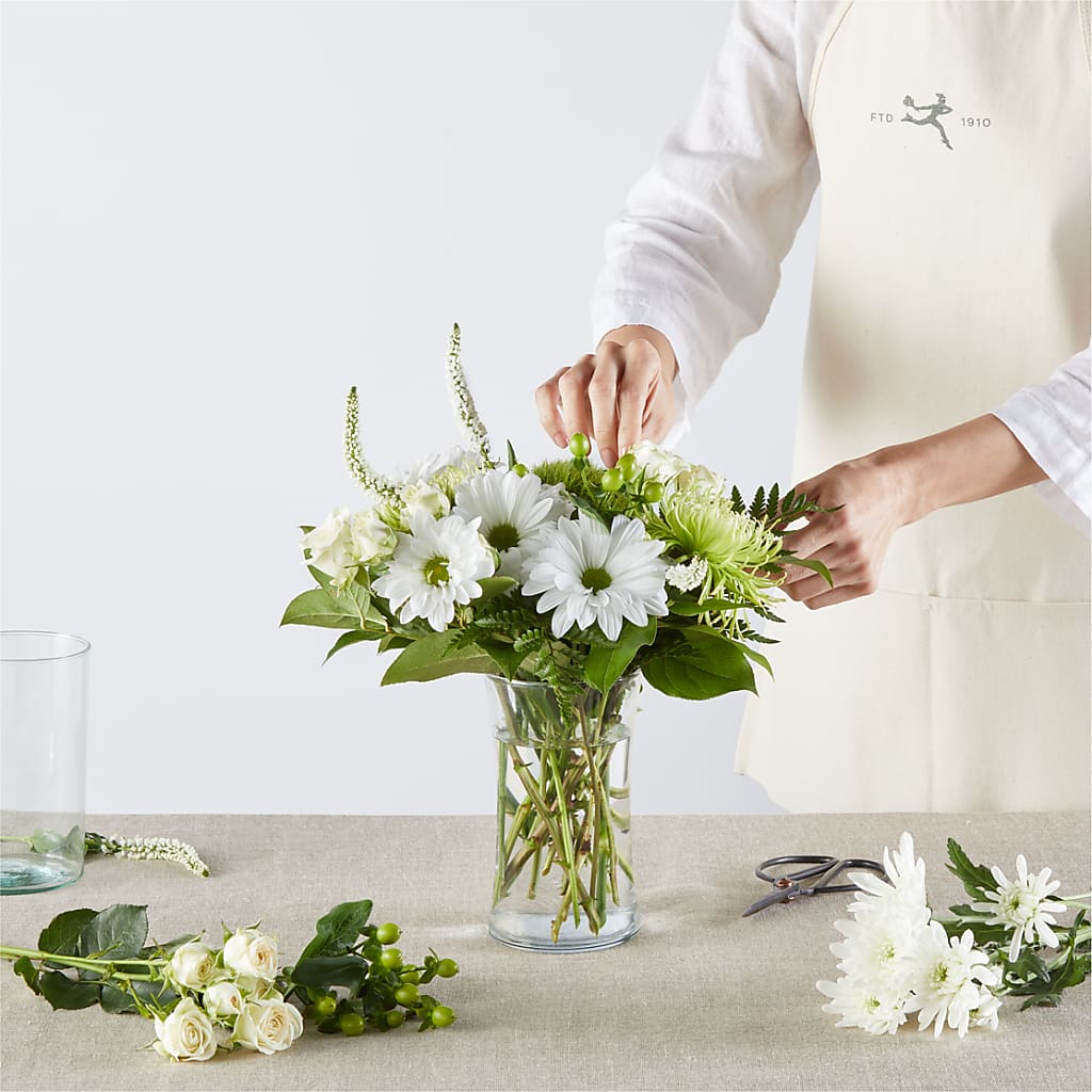 Irish Garden - A Florist Original –  Loop Flower Studio, Chicago IL