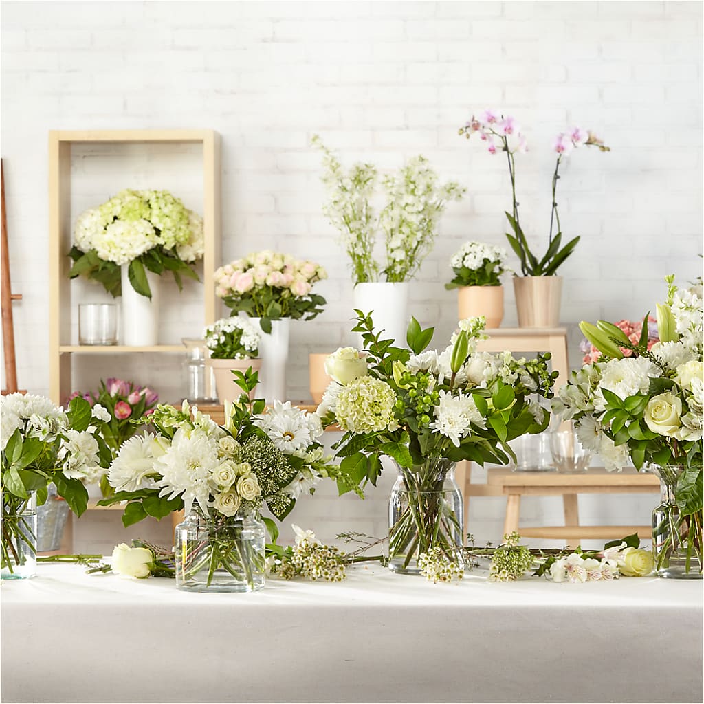 Classic Ivory – A Florist Original –  Loop Flower Studio, Chicago IL
