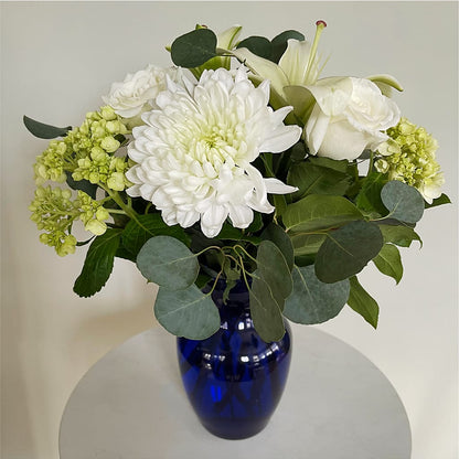 Snowy Dreams Bouquet –  Loop Flower Studio, Chicago IL