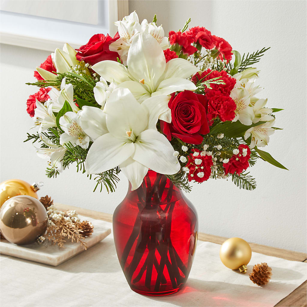 Holiday Season Bouquet –  Loop Flower Studio, Chicago IL