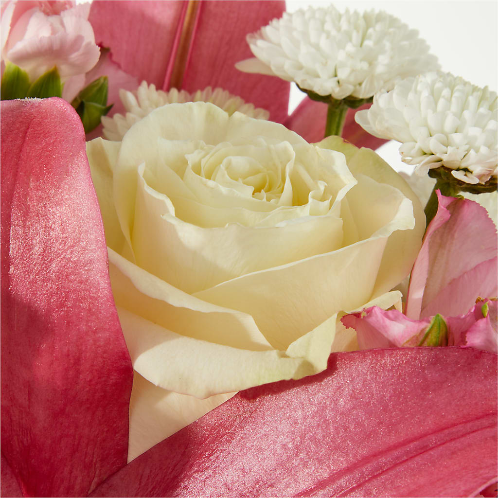 Piece of Cake Bouquet –  Loop Flower Studio, Chicago IL