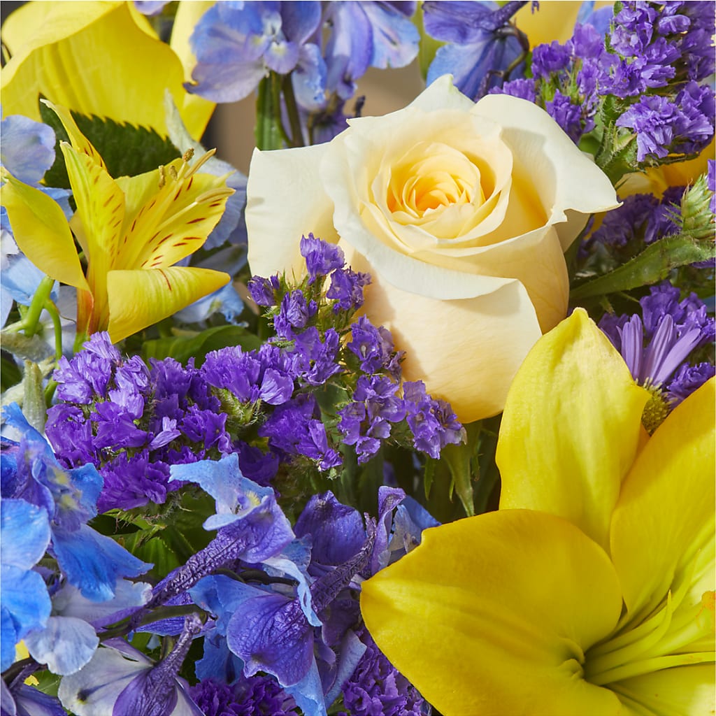 Limoncello Bouquet –  Loop Flower Studio, Chicago IL