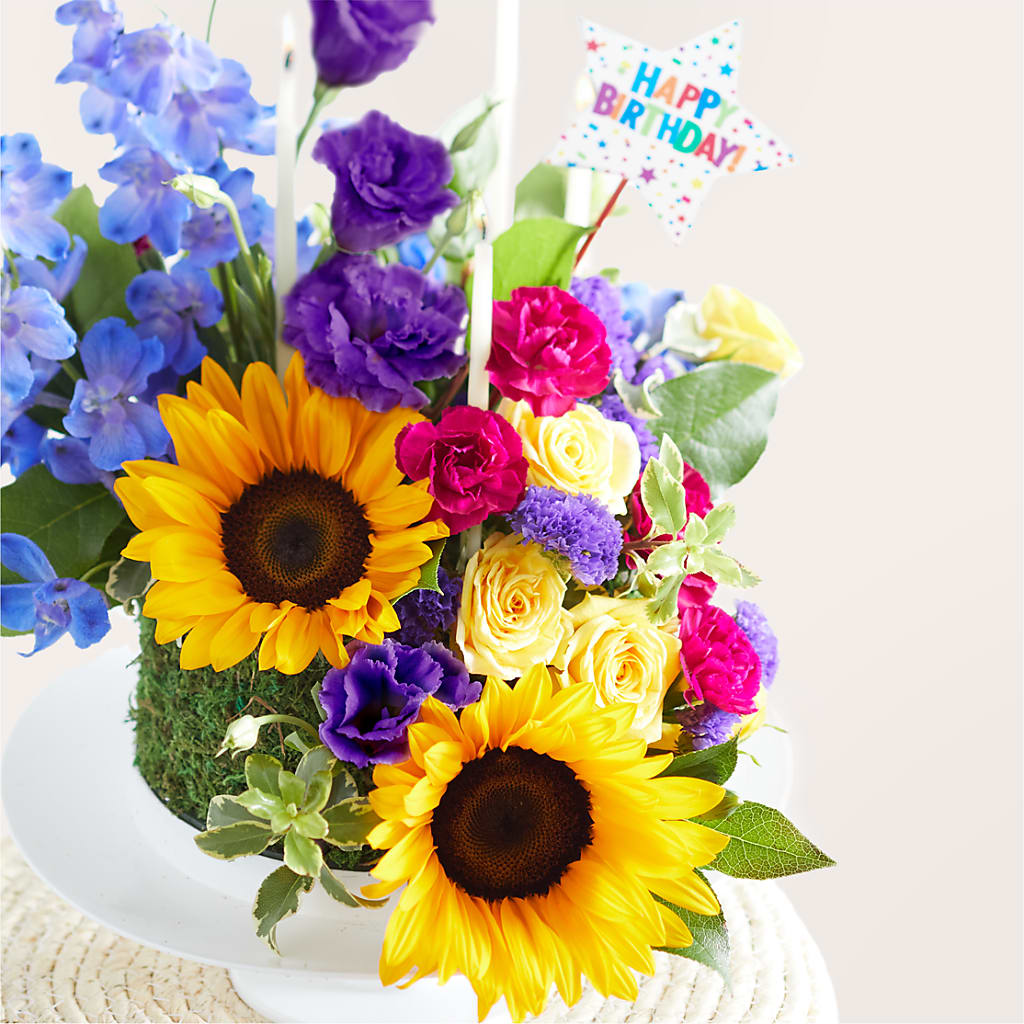 Star of the Day Floral Cake –  Loop Flower Studio, Chicago IL