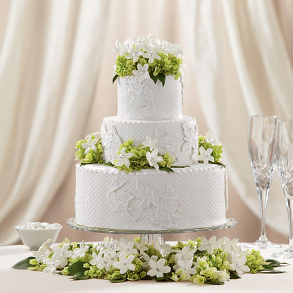 Bloom & Blossom Cake Decor –  Loop Flower Studio, Chicago IL