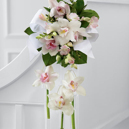 Perfect Entrance Pew Arrangement –  Loop Flower Studio, Chicago IL