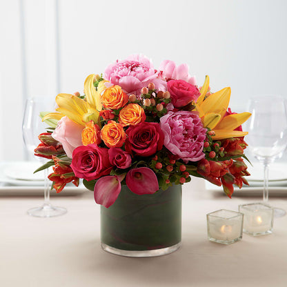 Color Mix Arrangement –  Loop Flower Studio, Chicago IL